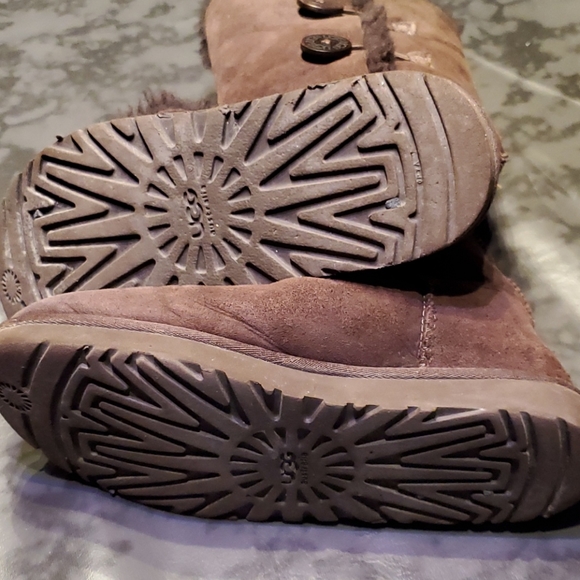 UGG Bailey tall button boots - Picture 5 of 8